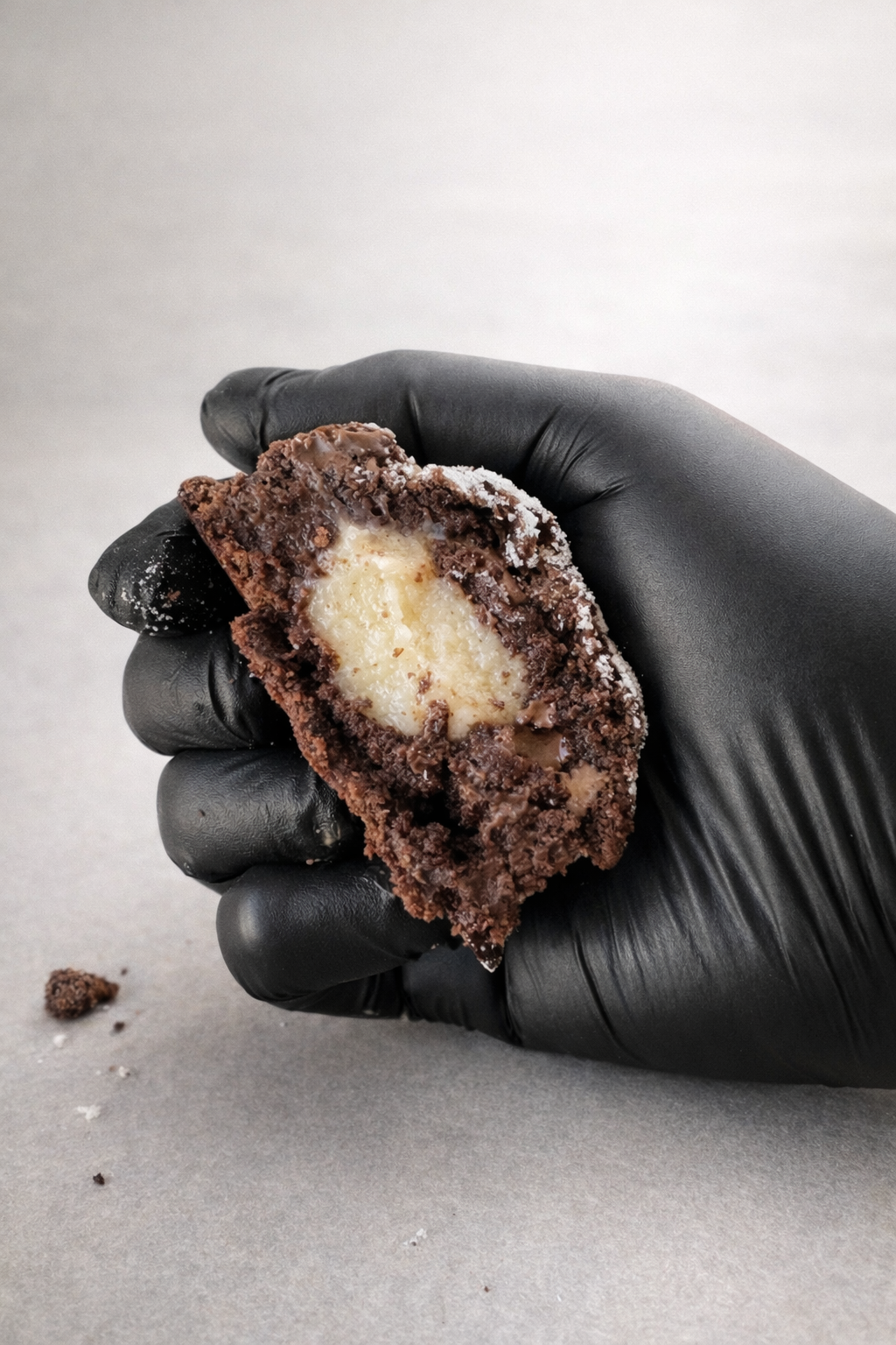 Massa de Chocolate com Recheio de Brigadeiro de Nido